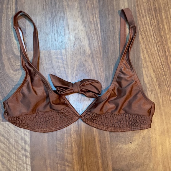 PrettyLittleThing - Chocolate Brown Bikini Top - Picture 5 of 5